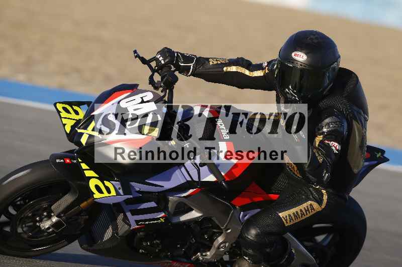 /Archiv-2024/02 29.01.-02.02.2024 Moto Center Thun Jerez/Gruppe schwarz-black/111